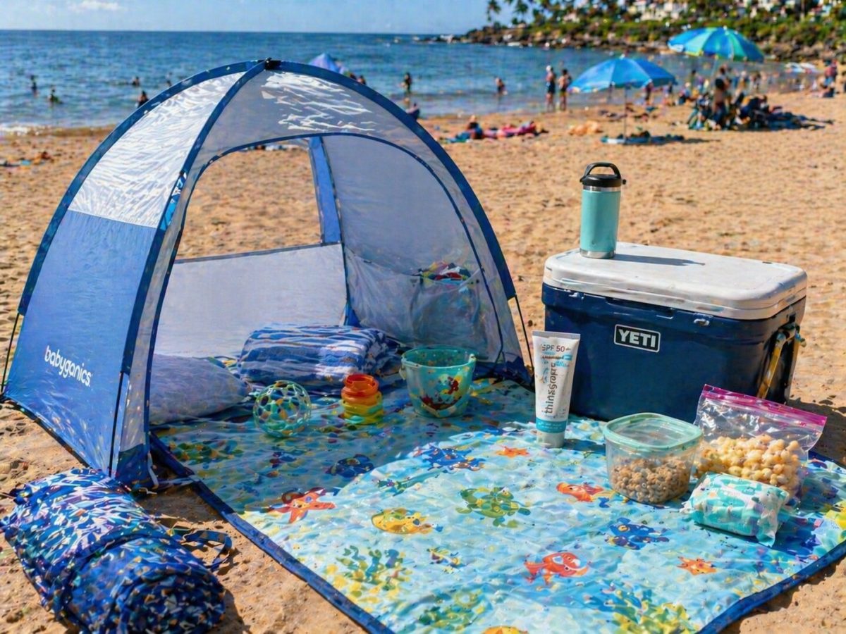 baby beach gear setup portable shade tent Maui
