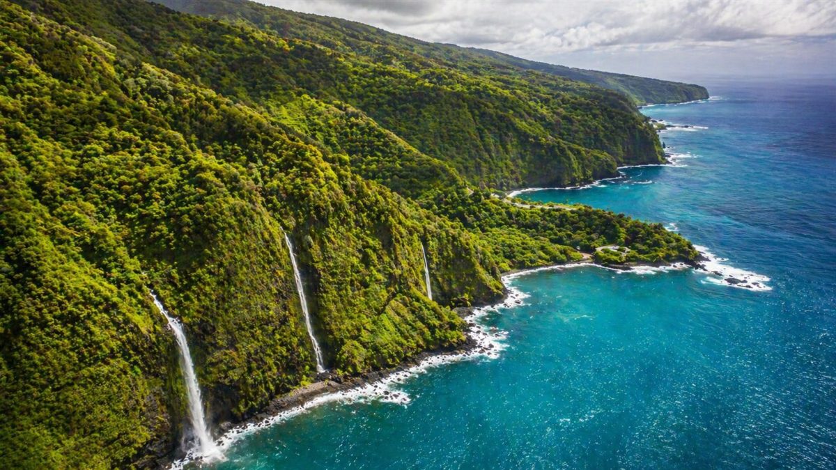 Maui helicopter tour Hana waterfalls aerial view east maui
